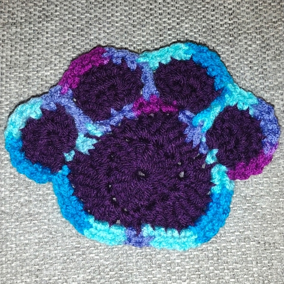 Crochet paw print coasters (4) - Picture 5 of 6